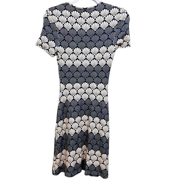 MARKUS LUPFER Shell Star Stripe Heidi Swing T-Shirt Dress Size Small - Picture 5 of 10